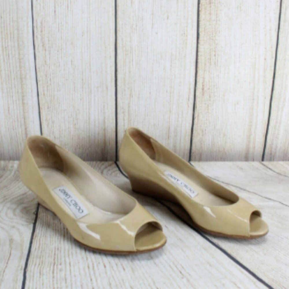 Jimmy Choo Beige Patent Leather Peep Toe Low Wedge Slip On Shoes Size 5 - Picture 3 of 8